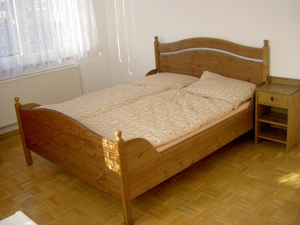 Penzion Chocholousek Trebon Room photo