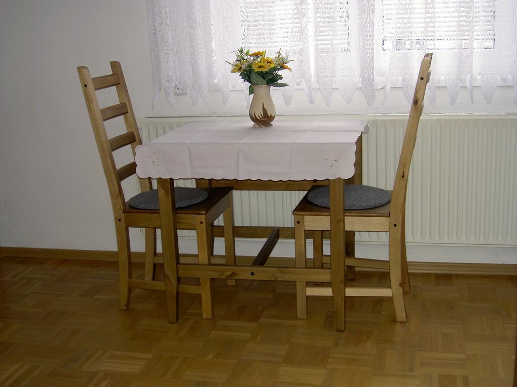 Penzion Chocholousek Trebon Room photo